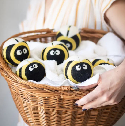 Eco-Friendly New Zealand Wool 6-Pack Dryer Balls - Busy Bees